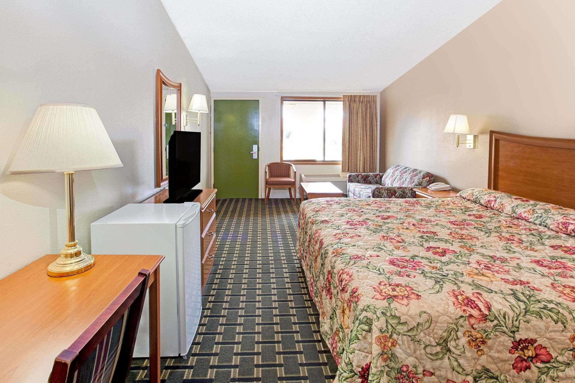 Knights Inn Cartersville Bagian luar foto